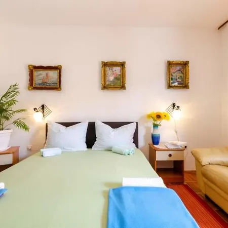 Apartment Fuer 4 Personen Ca 58 Qm In Jadranovo, Kvarner Bucht Crikvenica Und Umgebung